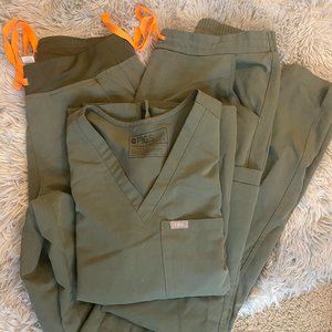 FIGS Limited Edition Moss Color, Yola Scrubs for Women